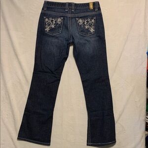 Maurices 9/10Reg.L  Jeans rhinestones bootcut